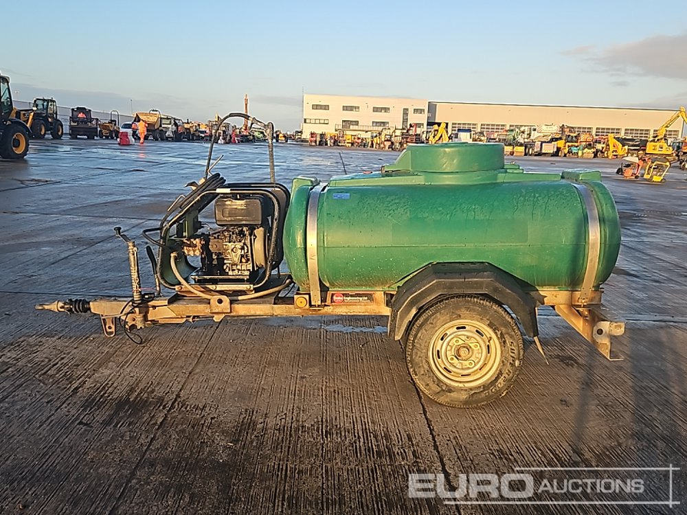 Trailer Engineering SinglecAxle Plastic Water Bowser, Yanmar Pressure Washer - Hogedrukreiniger: afbeelding 2 Trailer Engineering SinglecAxle Plastic Water Bowser, Yanmar Pressure Washer - Hogedrukreiniger: afbeelding 2