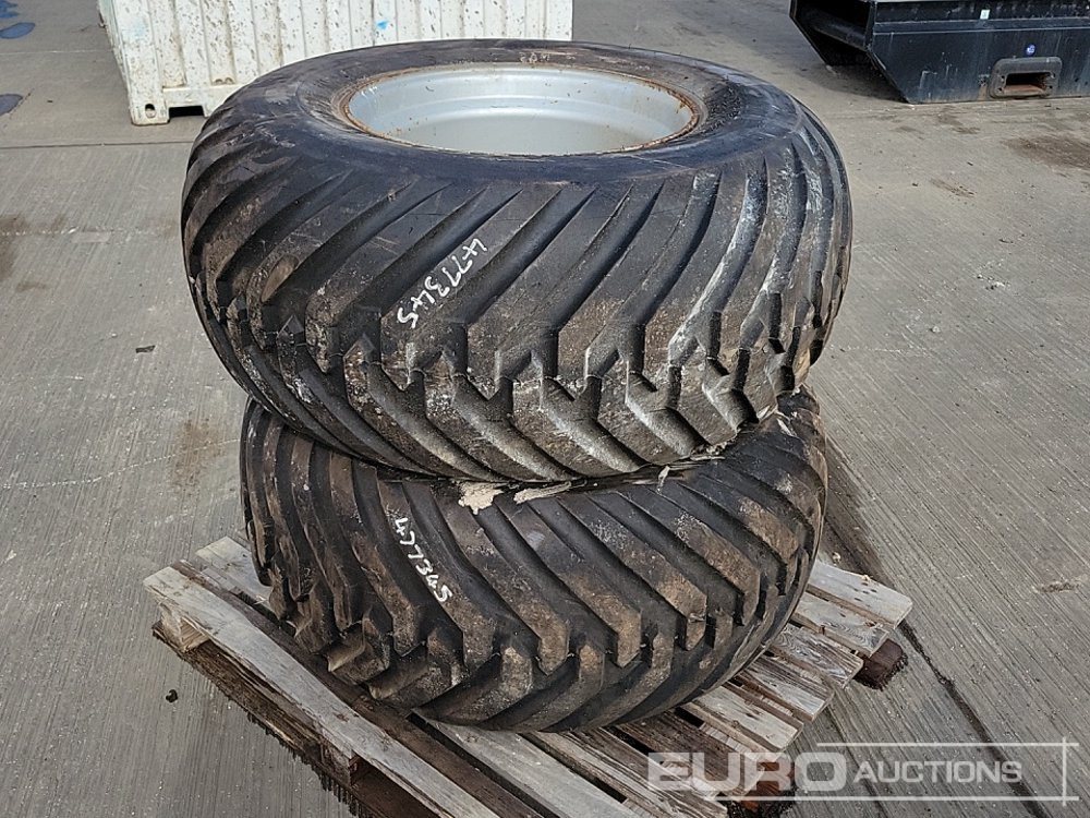Trelleborg 500/60-22.5 Tyre & Rim (2 of) - Band: afbeelding 1 Trelleborg 500/60-22.5 Tyre & Rim (2 of) - Band: afbeelding 1
