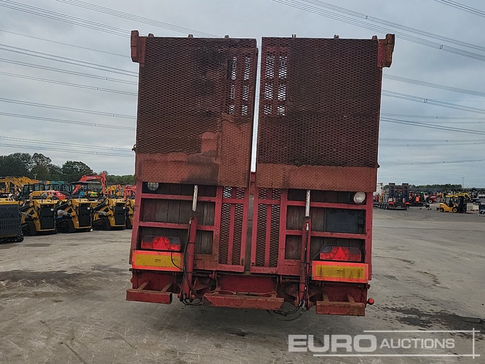 Tri Axle Low Loader Trailer, Winch, Hydraulic Ramp - Dieplader oplegger: afbeelding 4 Tri Axle Low Loader Trailer, Winch, Hydraulic Ramp - Dieplader oplegger: afbeelding 4