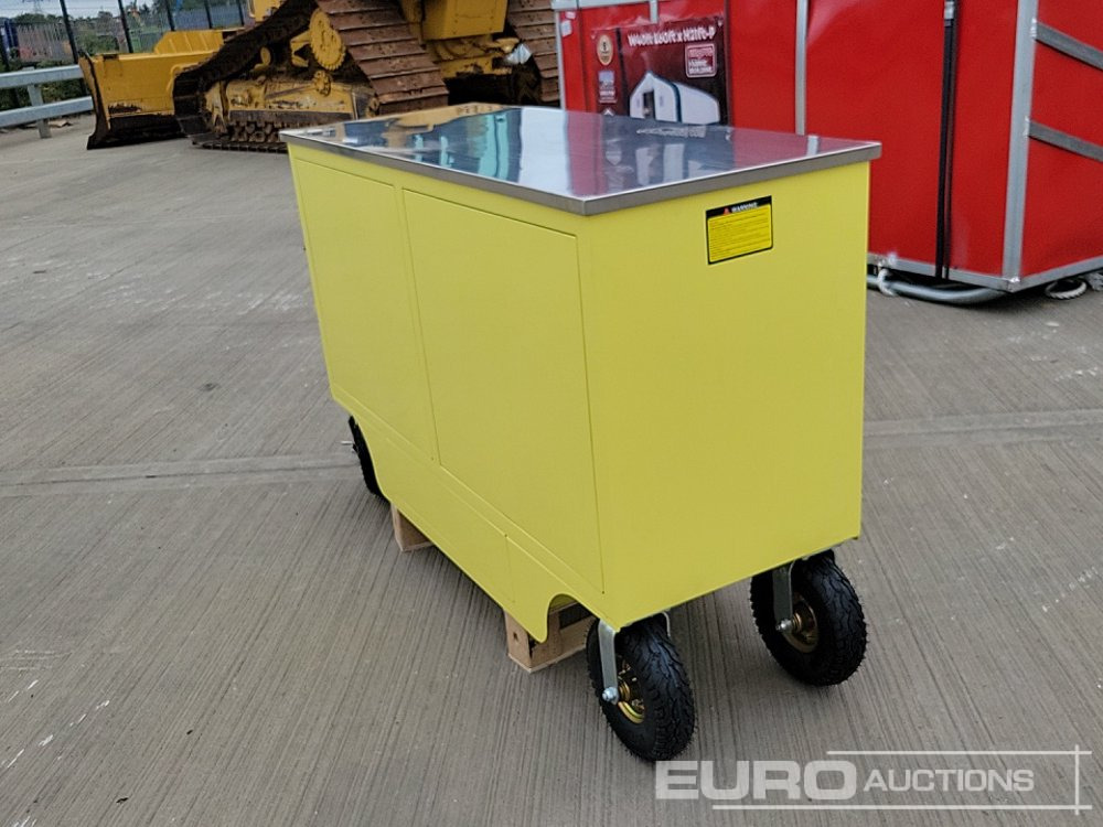 Unused 2025 4.5' Work Bench, 7 Drawers, 2 Cabinets - Werkplaats toebehoor: afbeelding 5 Unused 2025 4.5' Work Bench, 7 Drawers, 2 Cabinets - Werkplaats toebehoor: afbeelding 5