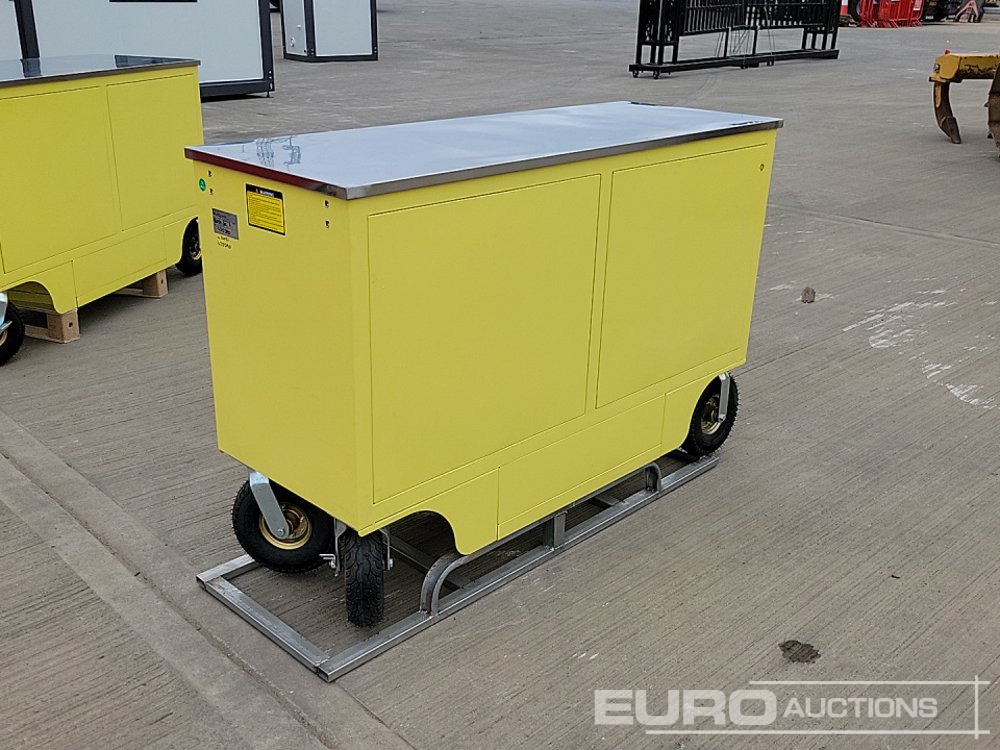 Unused 2025 4.5' Work Bench, 7 Drawers, 2 Cabinets - Werkplaats toebehoor: afbeelding 5 Unused 2025 4.5' Work Bench, 7 Drawers, 2 Cabinets - Werkplaats toebehoor: afbeelding 5