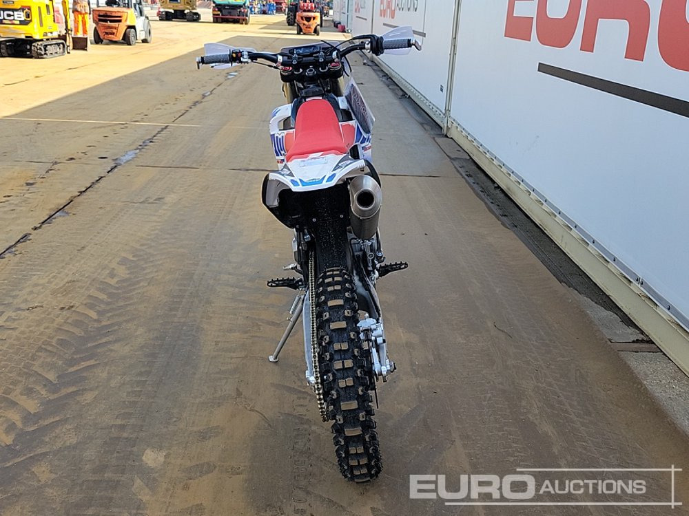 Unused 2025 Apollo Storm - Motorfiets: afbeelding 4 Unused 2025 Apollo Storm - Motorfiets: afbeelding 4