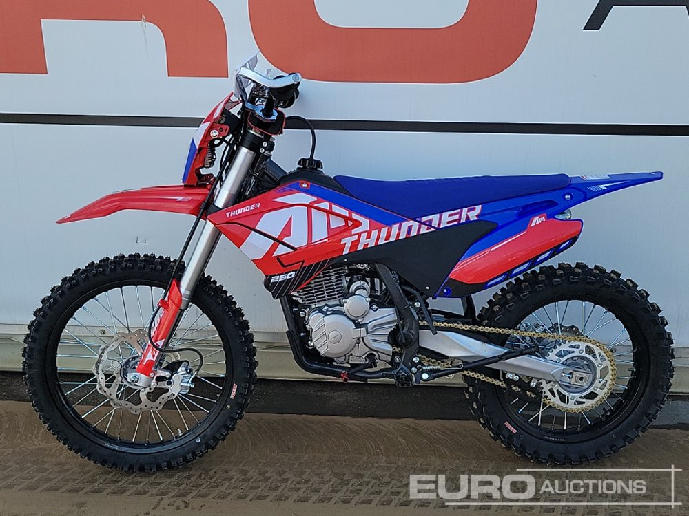 Unused 2025 Apollo Thunder - Motorfiets: afbeelding 2 Unused 2025 Apollo Thunder - Motorfiets: afbeelding 2