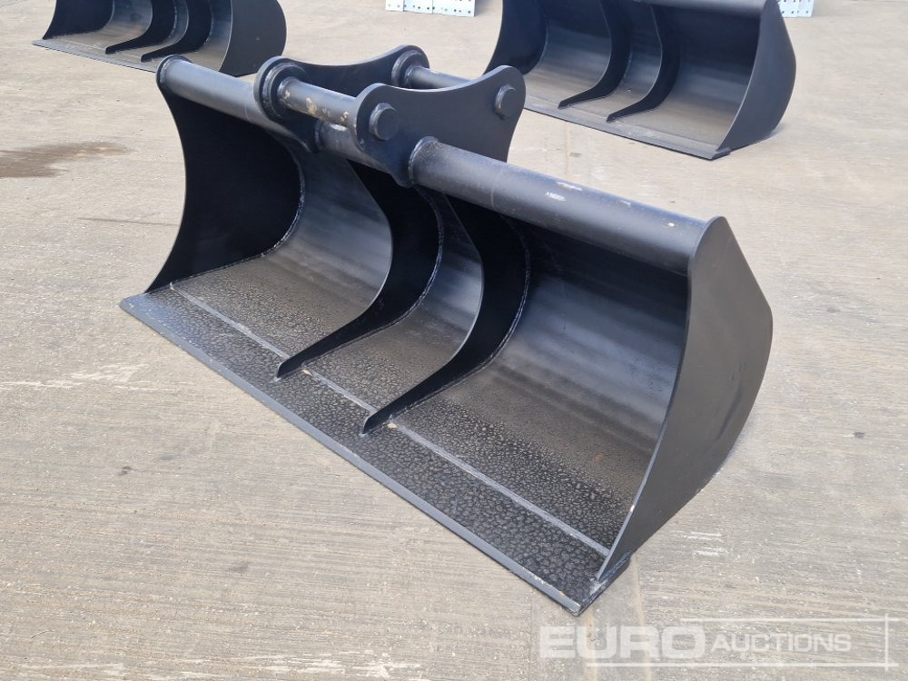 Unused 70" Ditching Bucket 65mm Pin to suit 13 Ton Excavator - Bak: afbeelding 1 Unused 70" Ditching Bucket 65mm Pin to suit 13 Ton Excavator - Bak: afbeelding 1