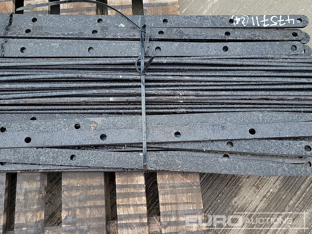 Bouwmaterieel Unused Pallet of Estate Fencing (2 of): afbeelding 24