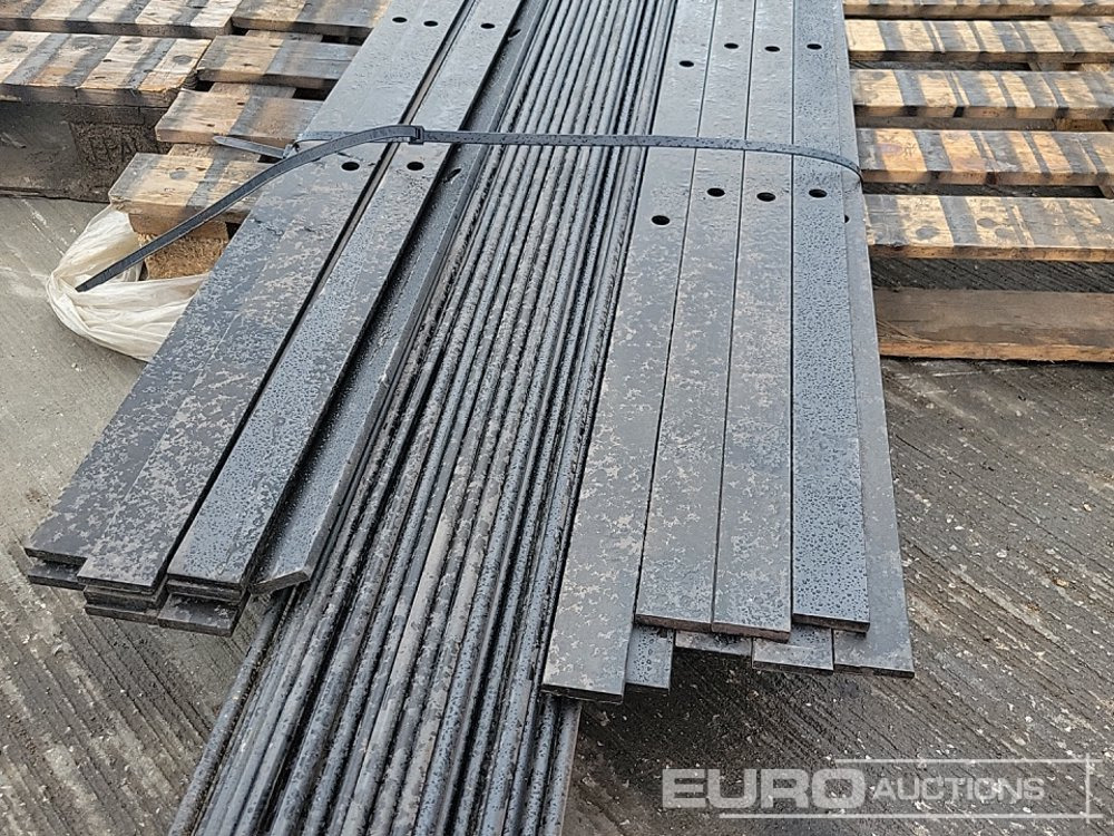 Bouwmaterieel Unused Pallet of Estate Fencing (2 of): afbeelding 11