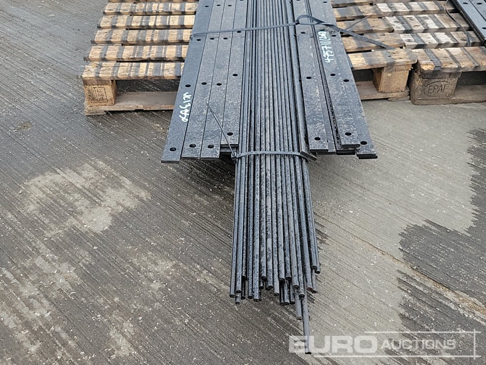 Bouwmaterieel Unused Pallet of Estate Fencing (2 of): afbeelding 36