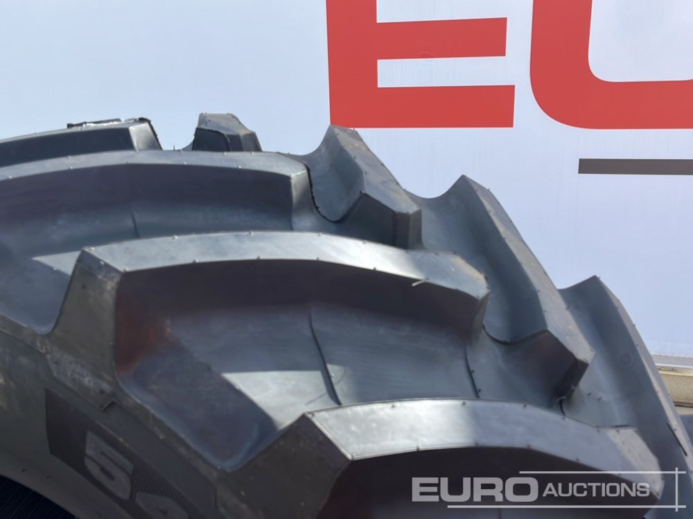 Unused Vannova 540/65R30-150 R1W Tyre (2 of) - Band: afbeelding 4 Unused Vannova 540/65R30-150 R1W Tyre (2 of) - Band: afbeelding 4