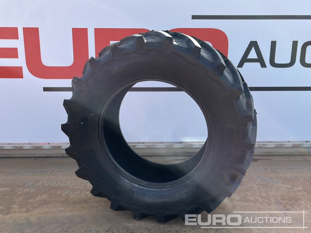 Unused Vannova 650/65R38-163 R1W Tyre (2 of) - Band: afbeelding 2 Unused Vannova 650/65R38-163 R1W Tyre (2 of) - Band: afbeelding 2