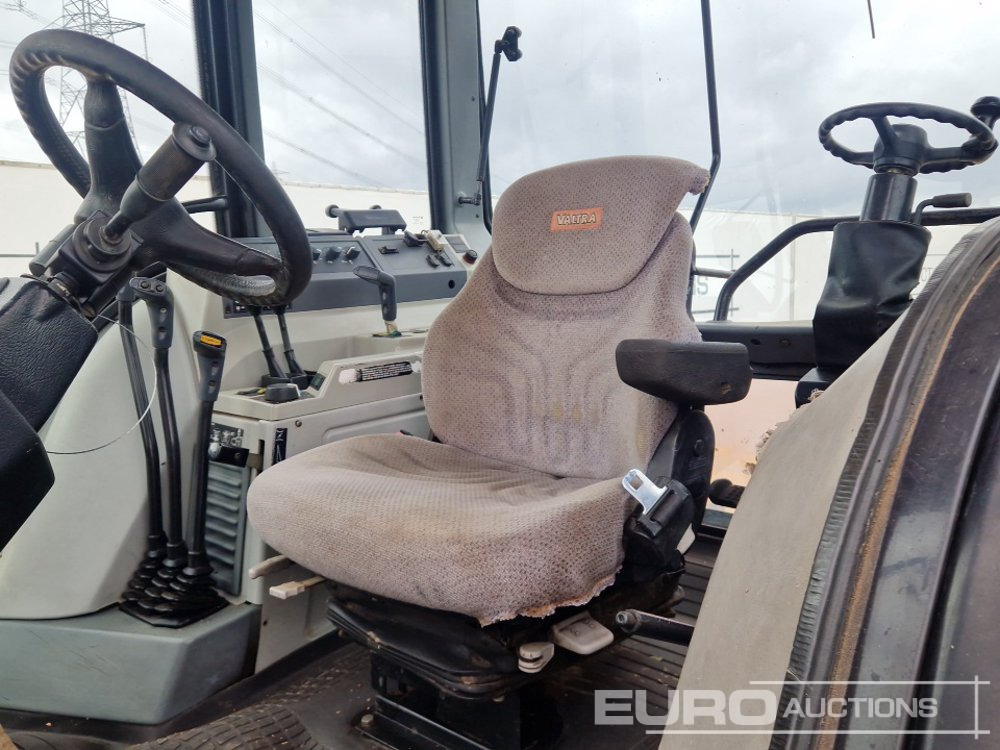 Tractor Valtra 6400: afbeelding 34