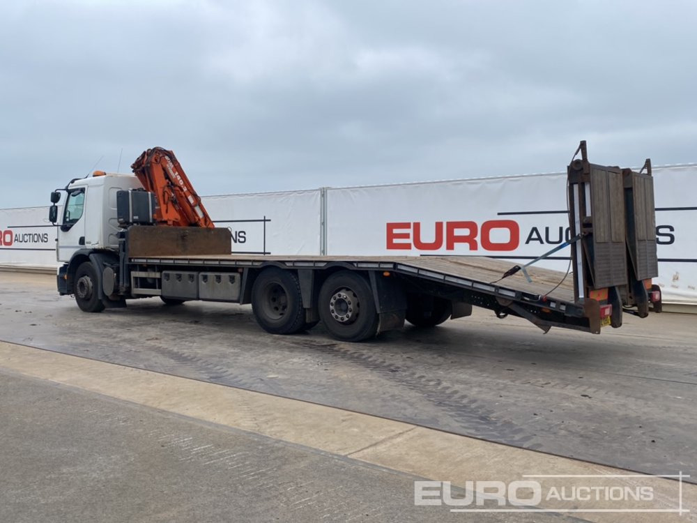 Volvo 300 - Vrachtwagen met open laadbak: afbeelding 3 Volvo 300 - Vrachtwagen met open laadbak: afbeelding 3