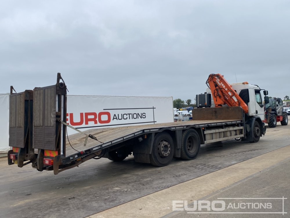 Volvo 300 - Vrachtwagen met open laadbak: afbeelding 5 Volvo 300 - Vrachtwagen met open laadbak: afbeelding 5