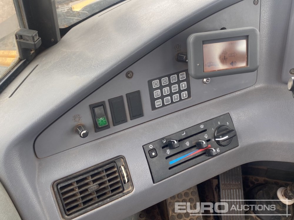Kiepwagen met knikbesturing Volvo A25D: afbeelding 29