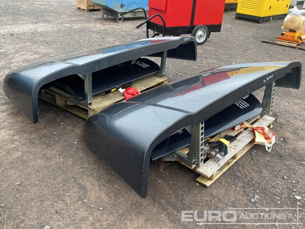 Wind Kit to suit DAF LF Lorry (2 of) - Aerokit/ Spoiler voor Vrachtwagen: afbeelding 5 Wind Kit to suit DAF LF Lorry (2 of) - Aerokit/ Spoiler voor Vrachtwagen: afbeelding 5