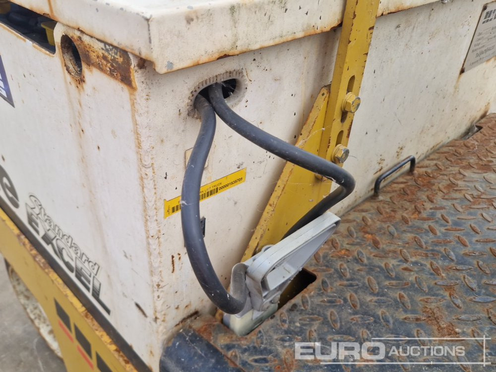 Elektrische heftruck Yale ERC12DAEV2160 Electric Forklift, 2 Stage Mast, Forks (No Drive): afbeelding 24