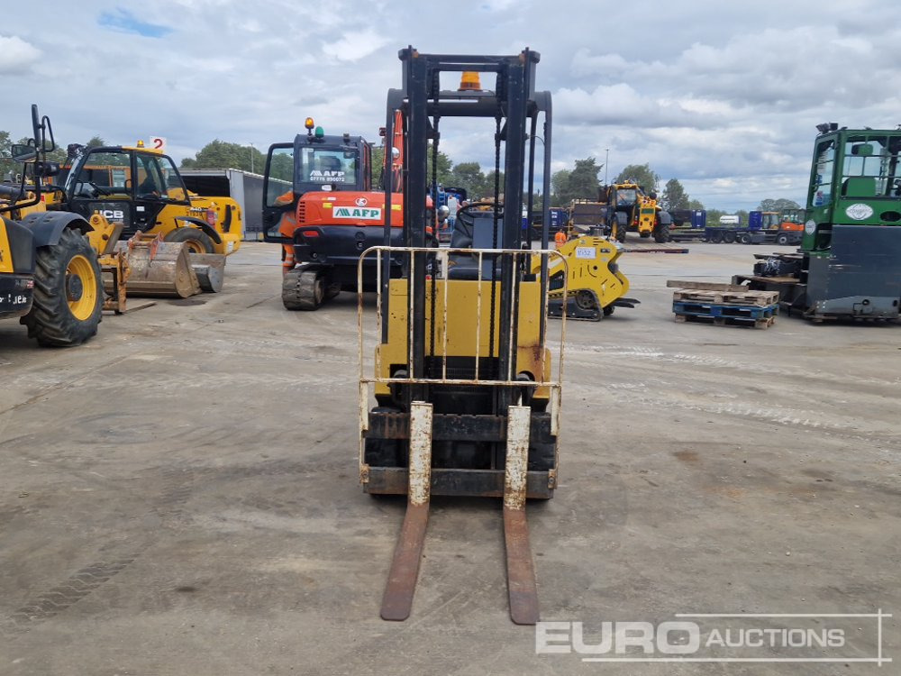 Elektrische heftruck Yale ERC12DAEV2160 Electric Forklift, 2 Stage Mast, Forks (No Drive): afbeelding 8