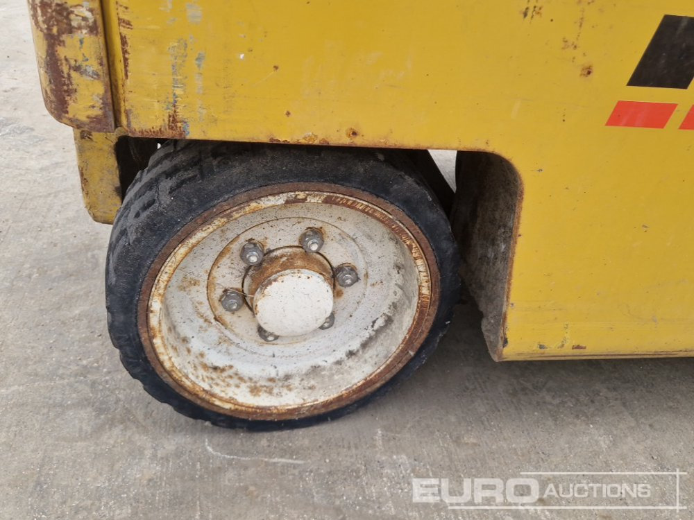 Elektrische heftruck Yale ERC12DAEV2160 Electric Forklift, 2 Stage Mast, Forks (No Drive): afbeelding 10