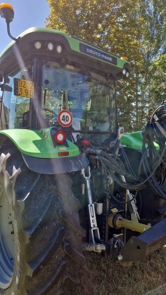 Trattore usato Deutz-Fahr 6125 C TTV - Tractor: afbeelding 4 Trattore usato Deutz-Fahr 6125 C TTV - Tractor: afbeelding 4