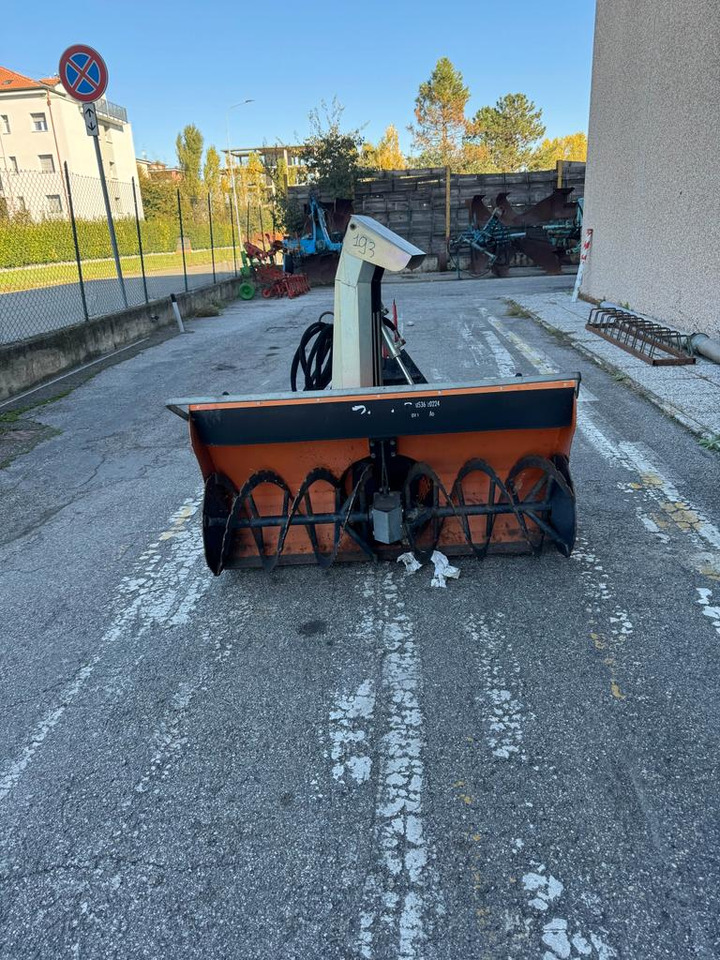 Turbina usata Cerruti 130cm - Sneeuwblazer: afbeelding 2 Turbina usata Cerruti 130cm - Sneeuwblazer: afbeelding 2