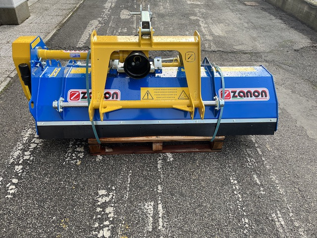 Zanon TFM2R 1900 - Klepelmaaier: afbeelding 2 Zanon TFM2R 1900 - Klepelmaaier: afbeelding 2