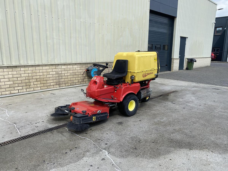 Gianni ferrari PG180, veegmachine - Veegwagen: afbeelding 2 Gianni ferrari PG180, veegmachine - Veegwagen: afbeelding 2