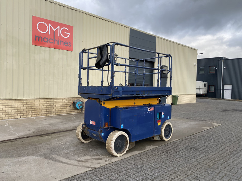 Iteco IT12151, Schaar hoogwerker, 14 meter - Hoogwerker: afbeelding 2 Iteco IT12151, Schaar hoogwerker, 14 meter - Hoogwerker: afbeelding 2