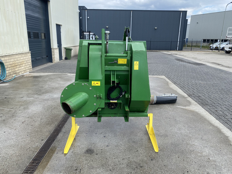 John Deere MCS 580 H, Hoogkieper, Opvangbak + afzuiging - Maaimachine: afbeelding 2 John Deere MCS 580 H, Hoogkieper, Opvangbak + afzuiging - Maaimachine: afbeelding 2