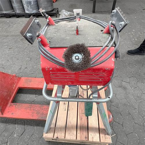 ABC Puliscimattoni - Asfaltmachine: afbeelding 1 ABC Puliscimattoni - Asfaltmachine: afbeelding 1