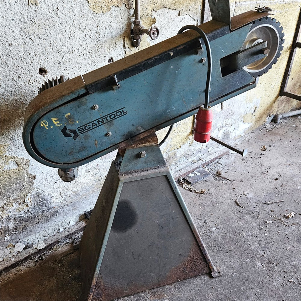 ABC Unknown - Werktuigmachine: afbeelding 4 ABC Unknown - Werktuigmachine: afbeelding 4