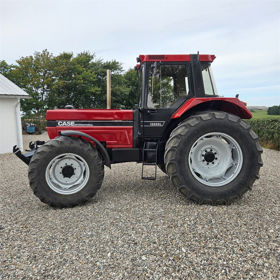 CASE IH 1255XL - Tractor: afbeelding 5 CASE IH 1255XL - Tractor: afbeelding 5