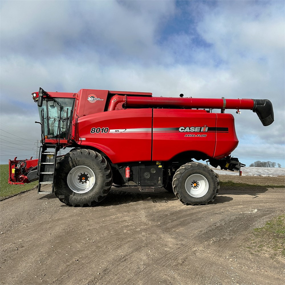 CASE IH 8010 Axial-flow - Oogstmachine: afbeelding 4 CASE IH 8010 Axial-flow - Oogstmachine: afbeelding 4