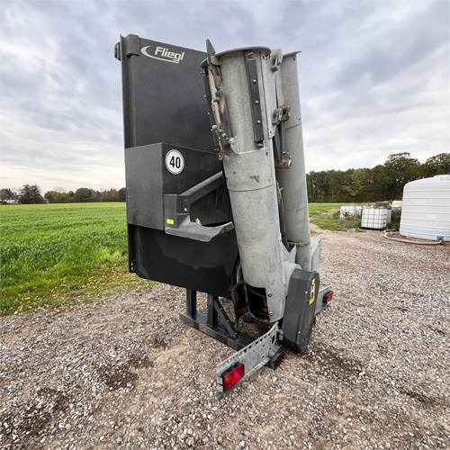 Fliegl ULS 400/500 - Veeteelt materiaal: afbeelding 5 Fliegl ULS 400/500 - Veeteelt materiaal: afbeelding 5