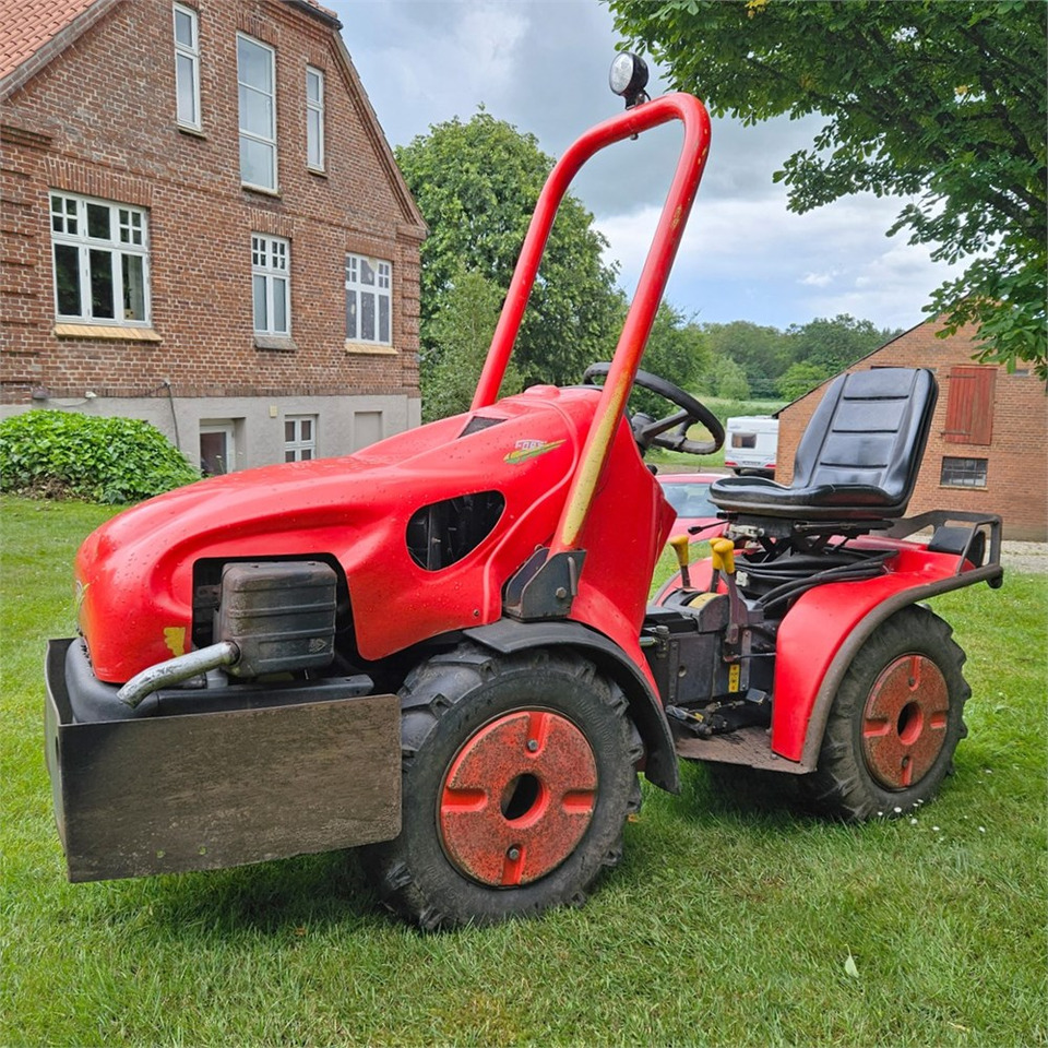 Fort Sirio 4 x 4 - Bosbouw tractor: afbeelding 1 Fort Sirio 4 x 4 - Bosbouw tractor: afbeelding 1