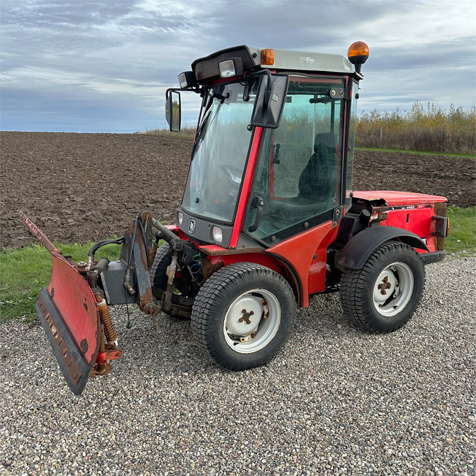 Carraro Antonio superpark 4400 HST - Gemeentelijke machine/ Speciaal: afbeelding 2 Carraro Antonio superpark 4400 HST - Gemeentelijke machine/ Speciaal: afbeelding 2