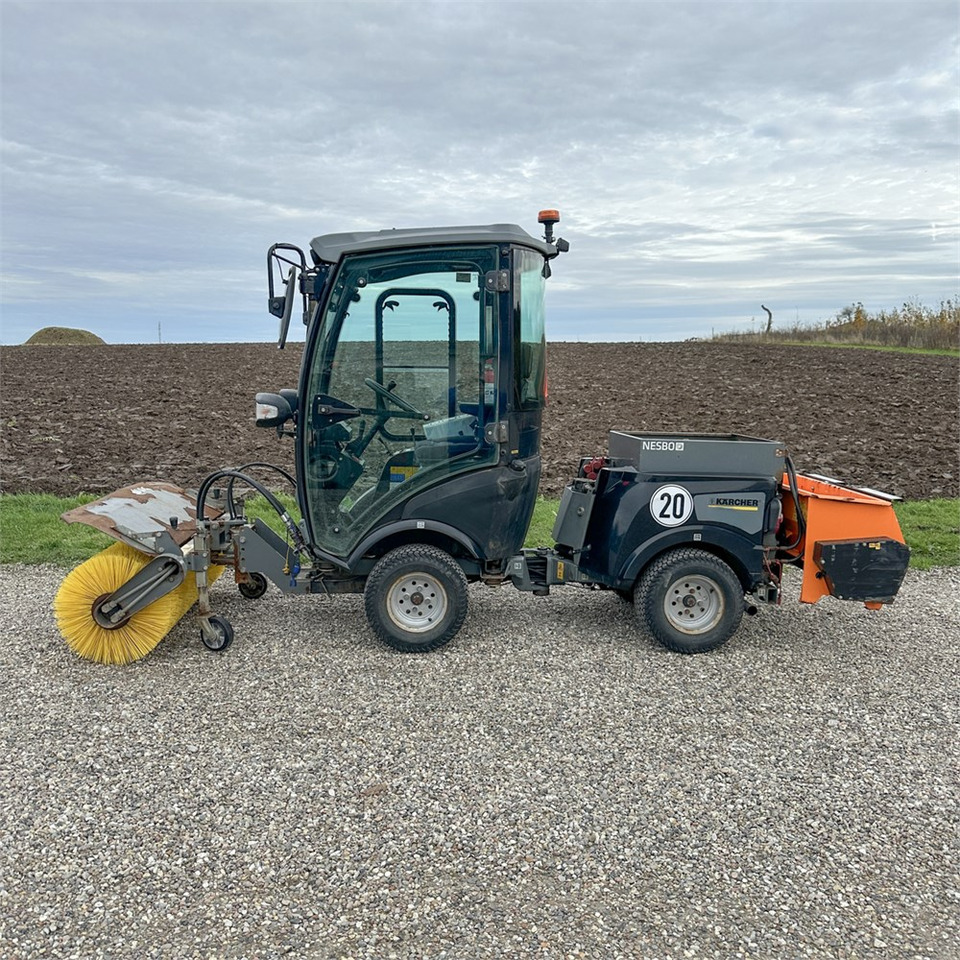 Kärcher MIC 34C Professioal - Gemeentelijke machine/ Speciaal: afbeelding 4 Kärcher MIC 34C Professioal - Gemeentelijke machine/ Speciaal: afbeelding 4