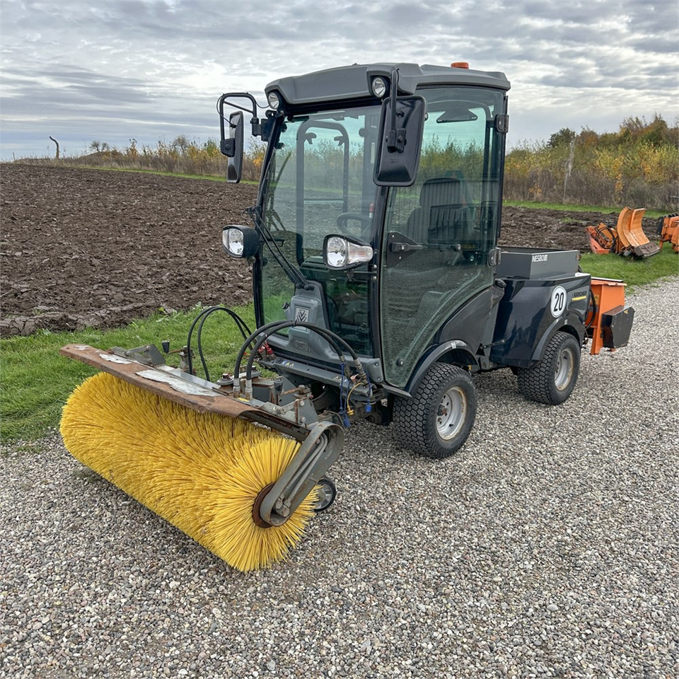 Kärcher MIC 34C Professioal - Gemeentelijke machine/ Speciaal: afbeelding 2 Kärcher MIC 34C Professioal - Gemeentelijke machine/ Speciaal: afbeelding 2