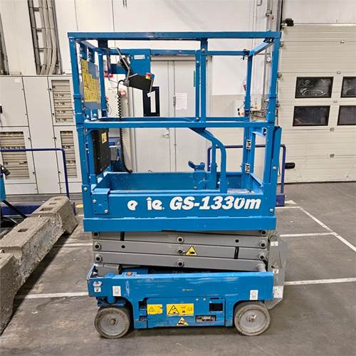 Genie GS1330m - Schaarlift: afbeelding 1 Genie GS1330m - Schaarlift: afbeelding 1