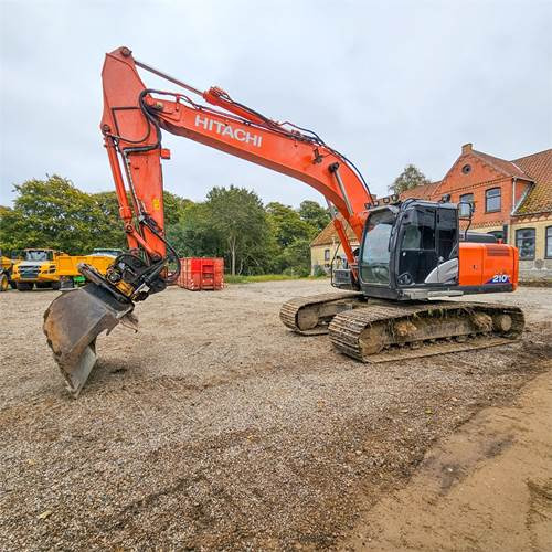 Hitachi ZX210 LC-6 - Rupsgraafmachine: afbeelding 3 Hitachi ZX210 LC-6 - Rupsgraafmachine: afbeelding 3