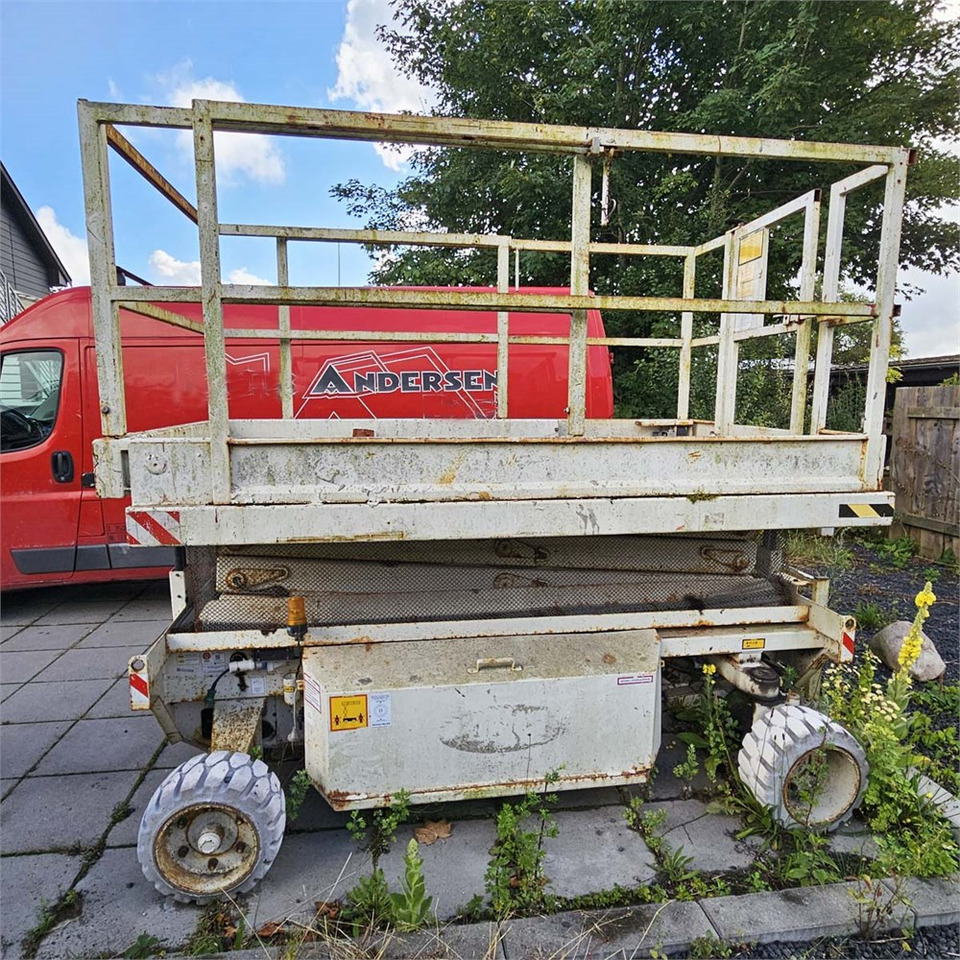 Holland Lift MONOSTAR Y-83EL16 - Schaarlift: afbeelding 1 Holland Lift MONOSTAR Y-83EL16 - Schaarlift: afbeelding 1