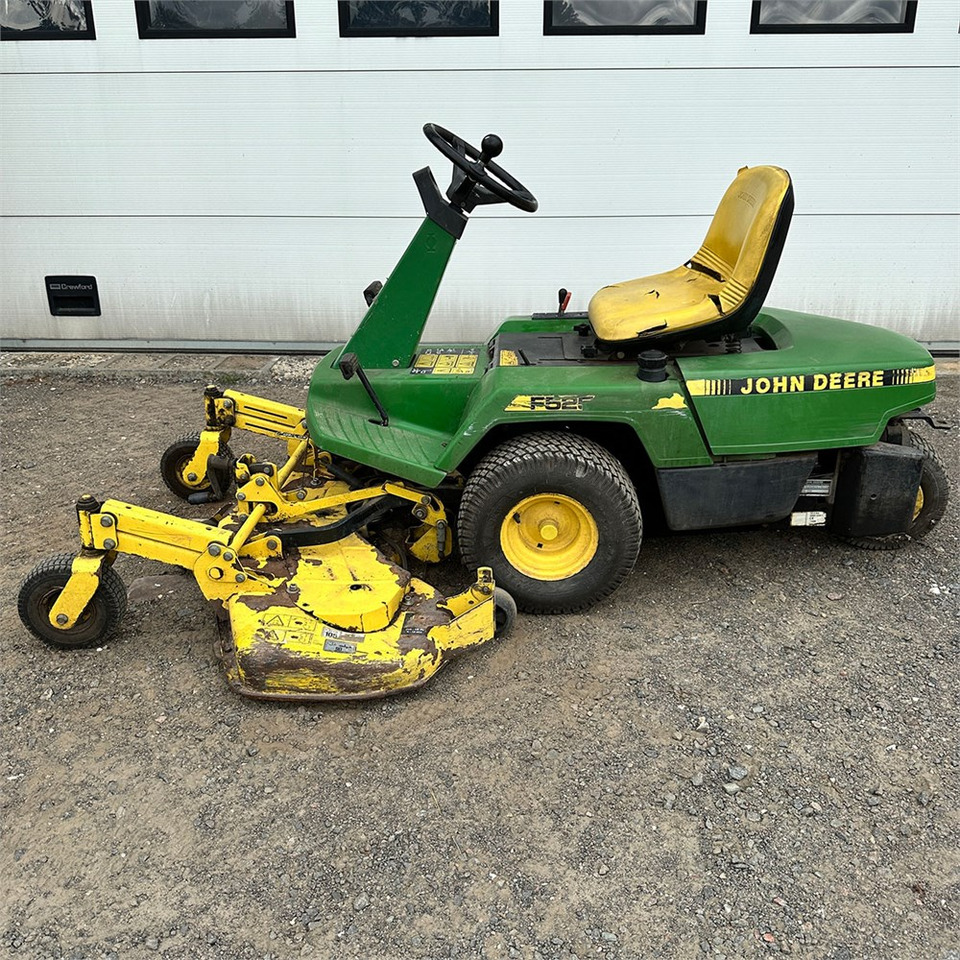 John Deere F525 FM - Gazonmaaier: afbeelding 2 John Deere F525 FM - Gazonmaaier: afbeelding 2