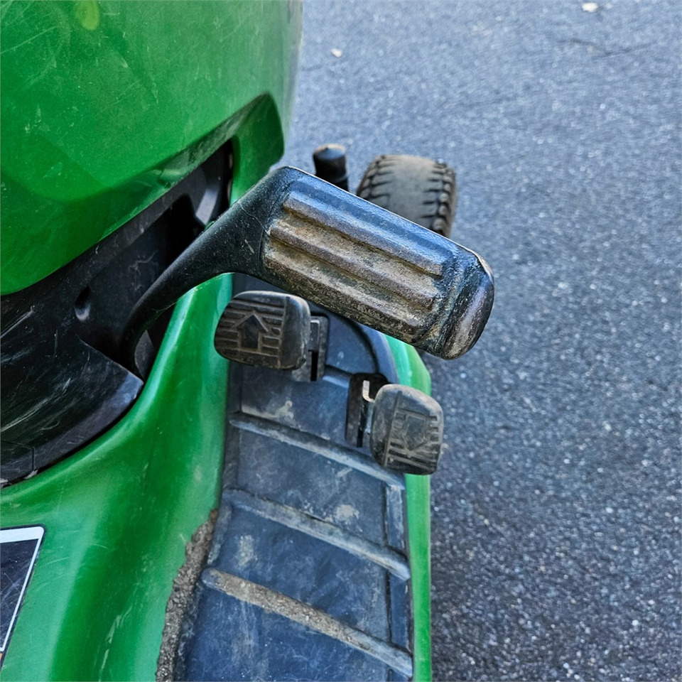 Gazonmaaier John Deere X304: afbeelding 49