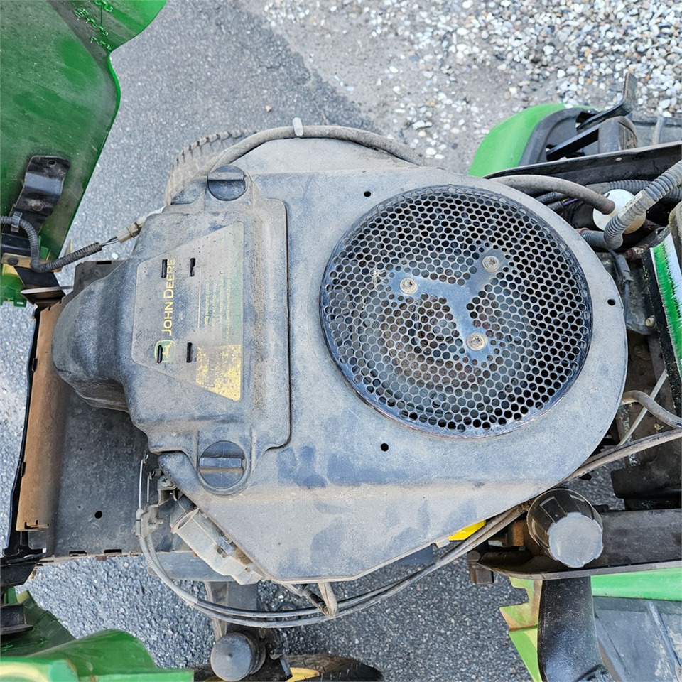 Gazonmaaier John Deere X304: afbeelding 32