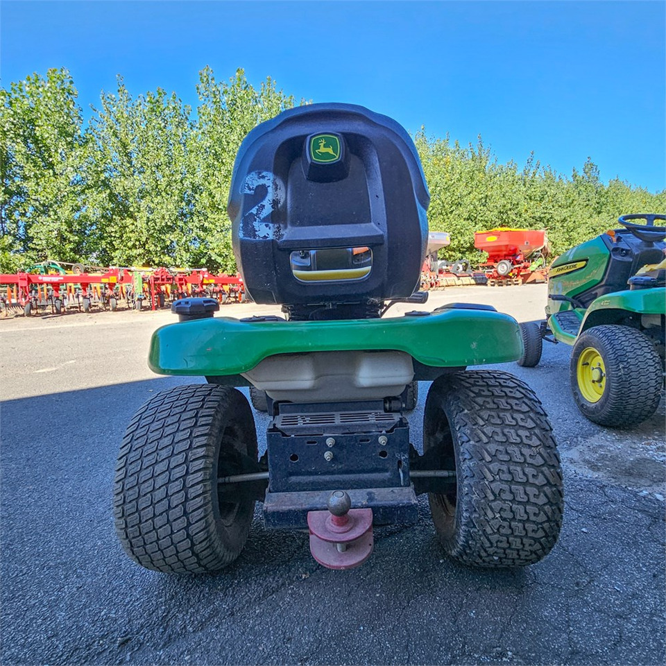 Gazonmaaier John Deere X304: afbeelding 43