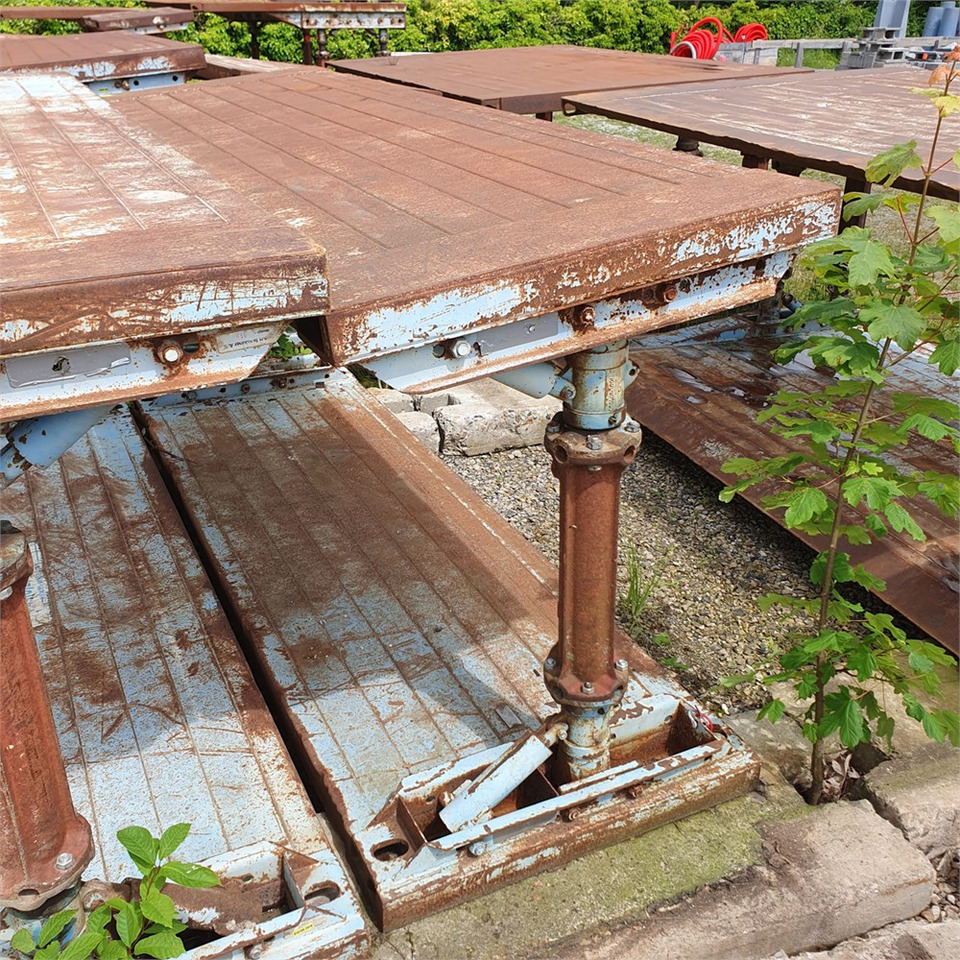 Kimex 3 m x 3 m - Tunnelboormachine: afbeelding 1 Kimex 3 m x 3 m - Tunnelboormachine: afbeelding 1
