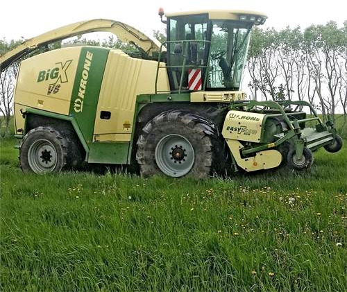 Krone BiG X V8 - Hakselaar: afbeelding 4 Krone BiG X V8 - Hakselaar: afbeelding 4