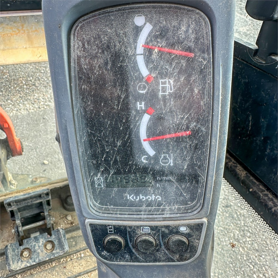 Leasing Kubota KX019-4 Kubota KX019-4: afbeelding 17