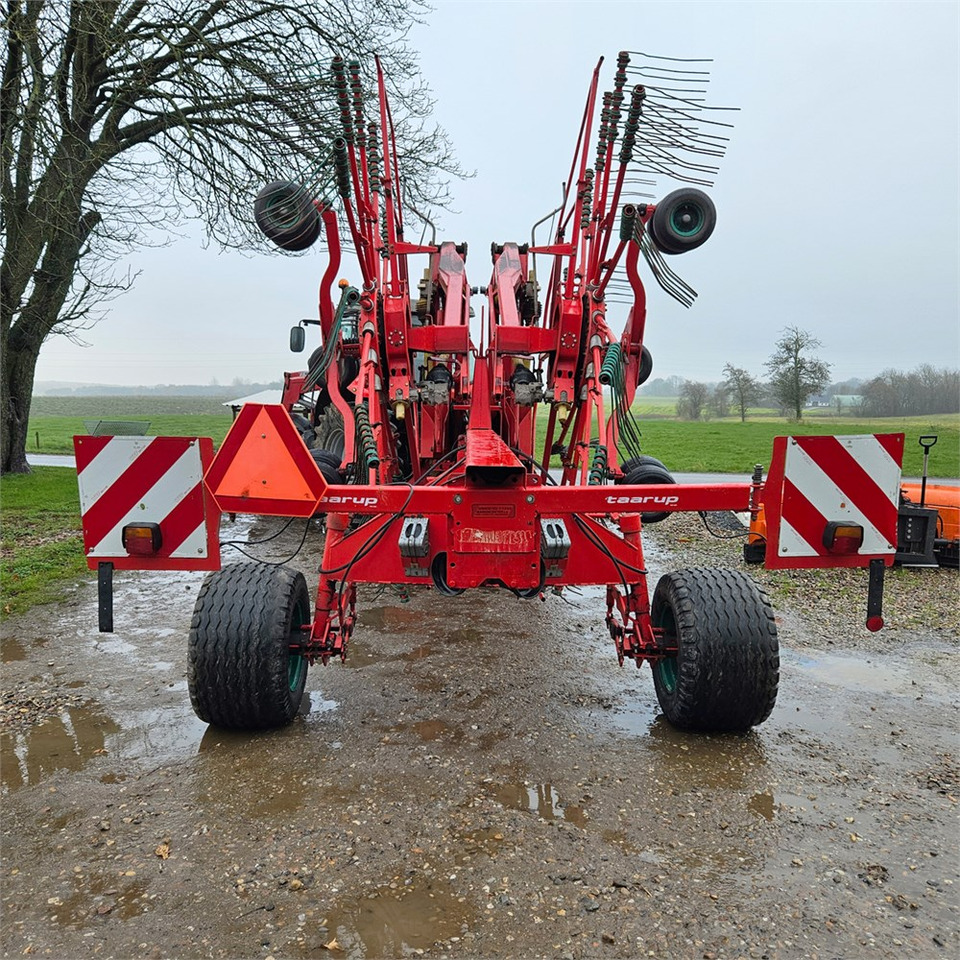 Kverneland Taarup 90150 V - Hooi-/ Voedermachine: afbeelding 5 Kverneland Taarup 90150 V - Hooi-/ Voedermachine: afbeelding 5