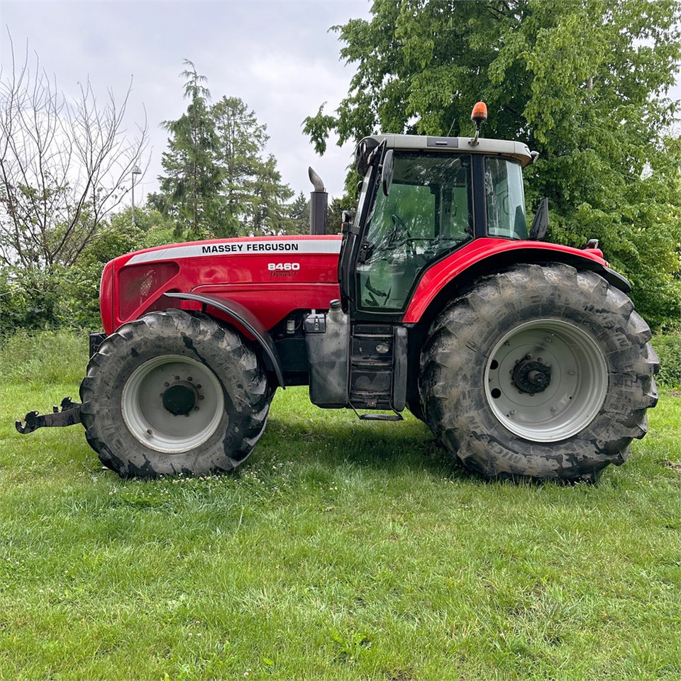 Massey Ferguson MF8460 Dyna-VT - Tractor: afbeelding 4 Massey Ferguson MF8460 Dyna-VT - Tractor: afbeelding 4
