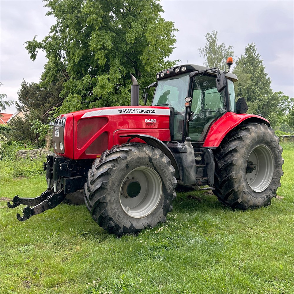 Massey Ferguson MF8460 Dyna-VT - Tractor: afbeelding 1 Massey Ferguson MF8460 Dyna-VT - Tractor: afbeelding 1
