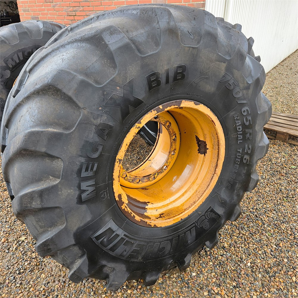 Michelin Mega X BIB - Complete wiel voor Lader: afbeelding 3 Michelin Mega X BIB - Complete wiel voor Lader: afbeelding 3